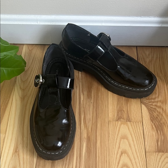 Circus by Sam Edelman Black Patent Mary Jane Flats - Picture 7 of 9